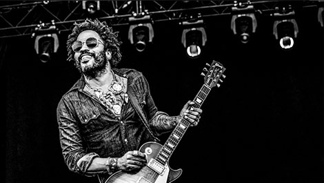 Lenny Kravitz Relies on Mackie DL Series  in the Studio and on Tour